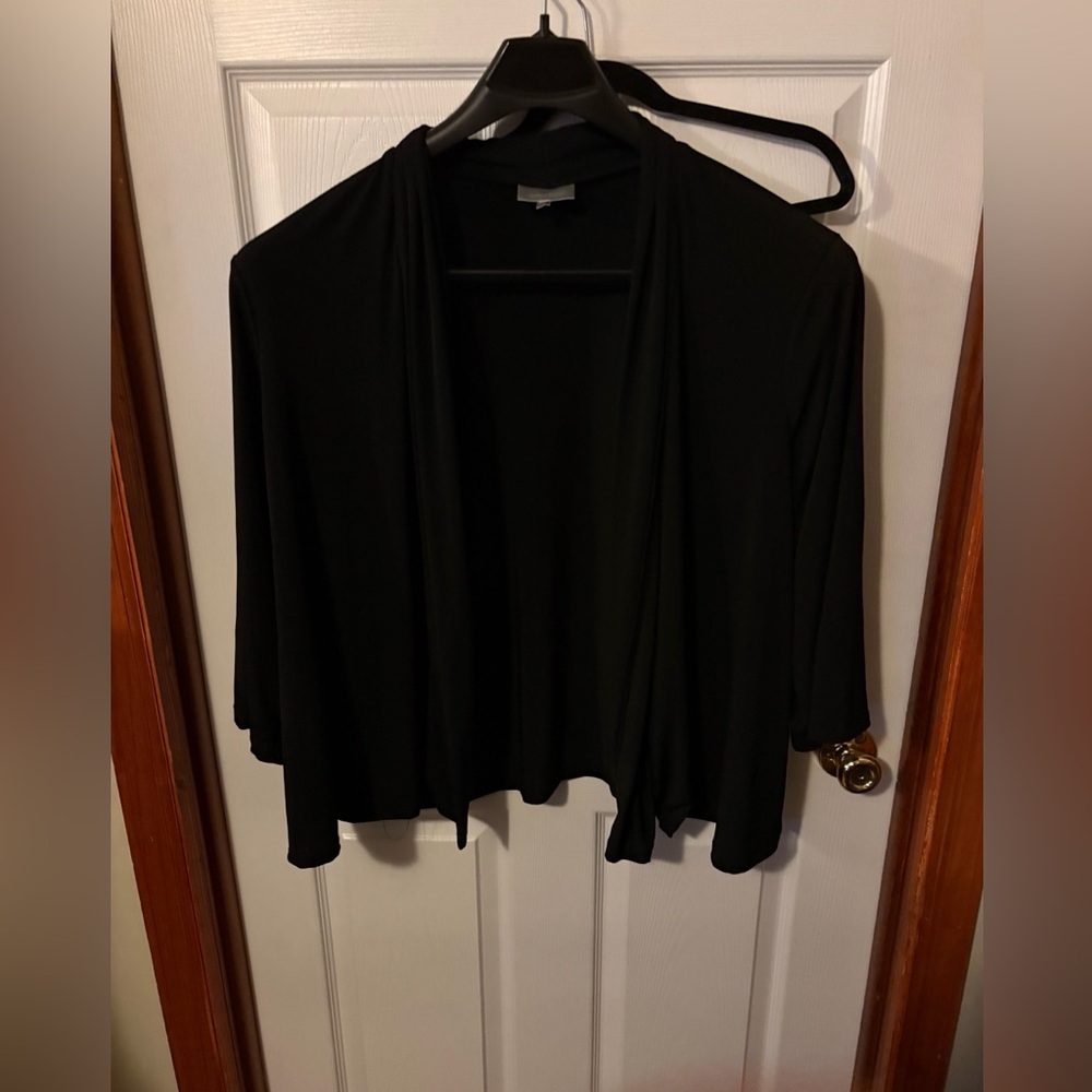 Avenue Black Women's Shrug